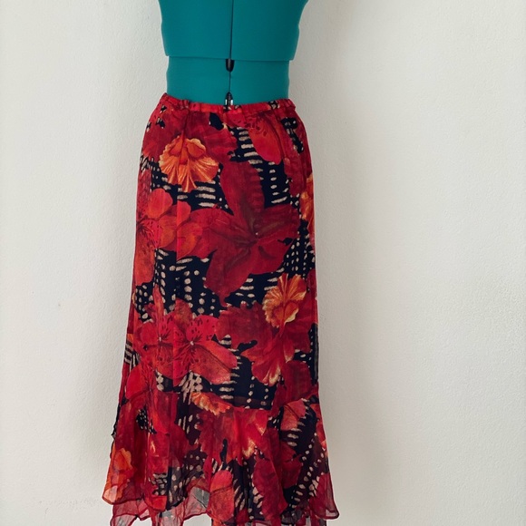 Red Black Floral Ruffle chiffon skirt size M/L - Picture 6 of 12
